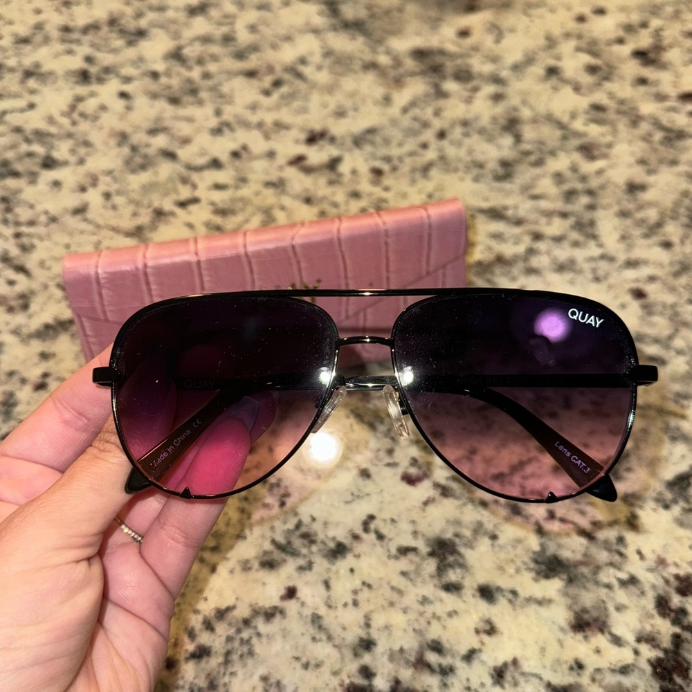 Quay High Key Mini Pink Fade